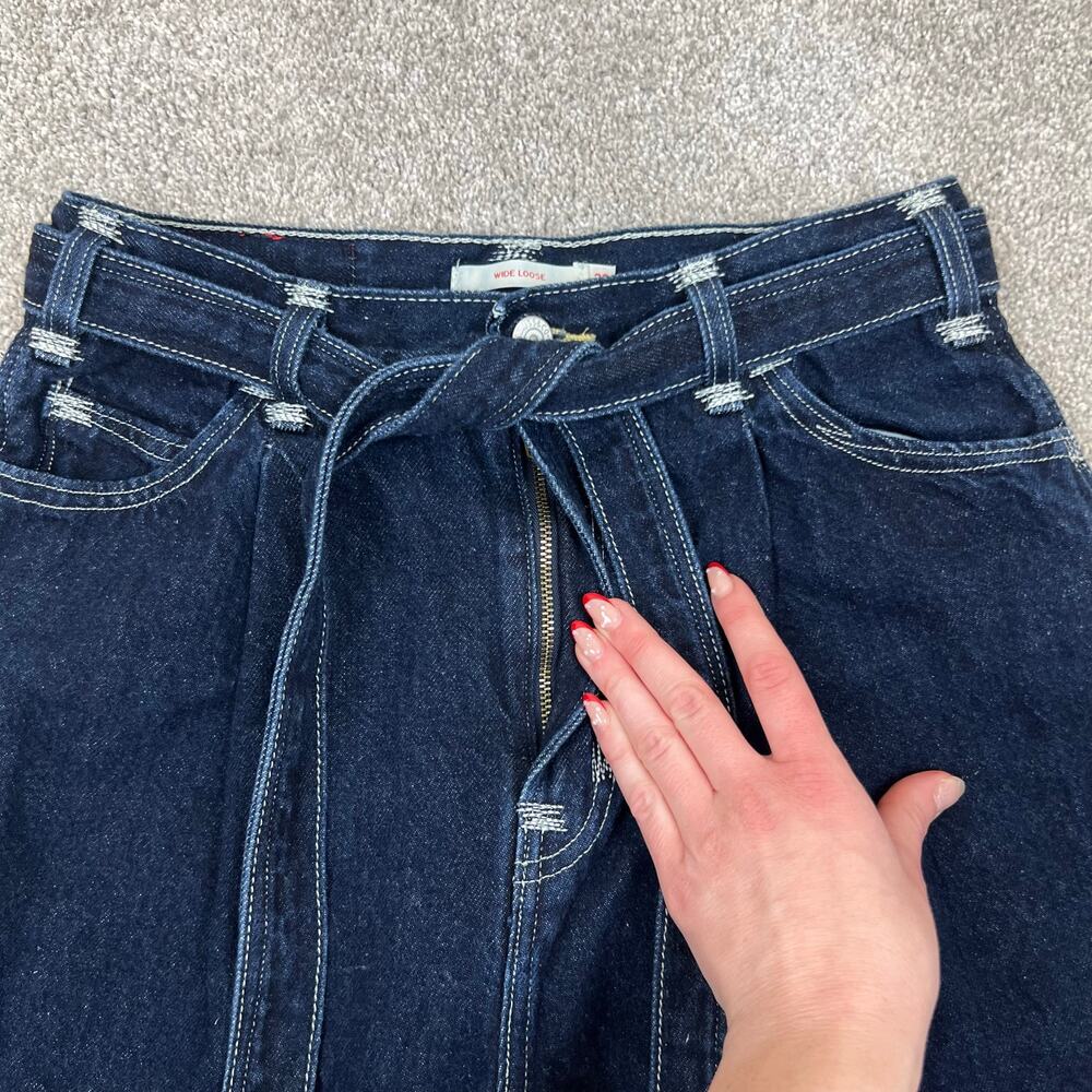 Levi's Red Positively Superior Wide Leg Loose Dark Wash Belted Jeans (Sz 28) - Picture 10 of 16